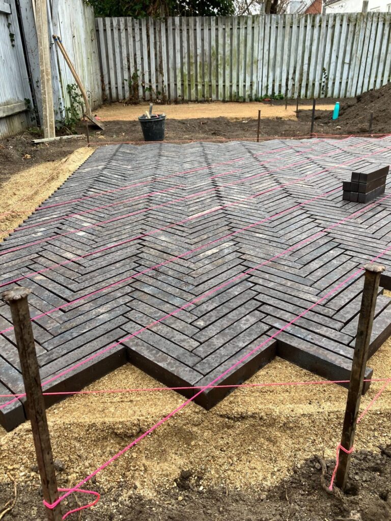 2025 10 belaegning IMG