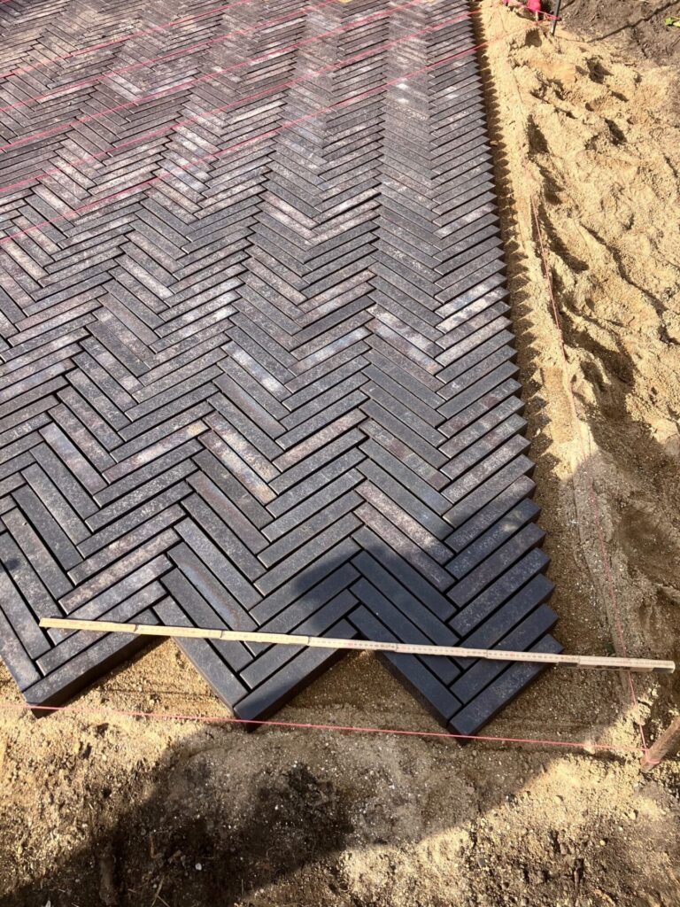 2025 10 belaegning IMG